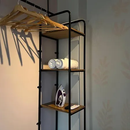 Unique With Balcony Near Old Town Apartment *
