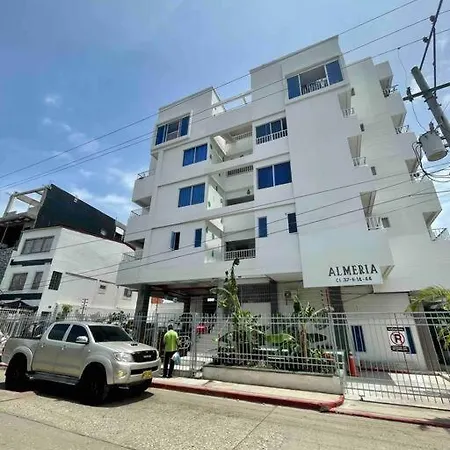 Apartamento Unique With Balcony Near Old Town *